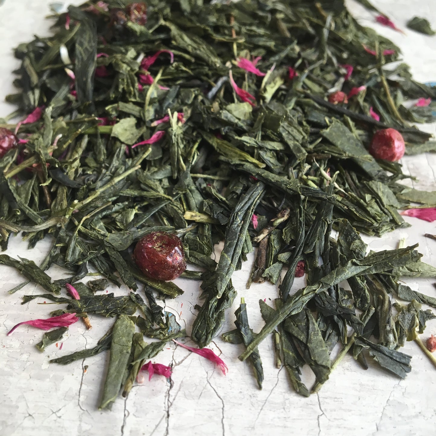 Zielona herbata truskawki i winogrona - 50g